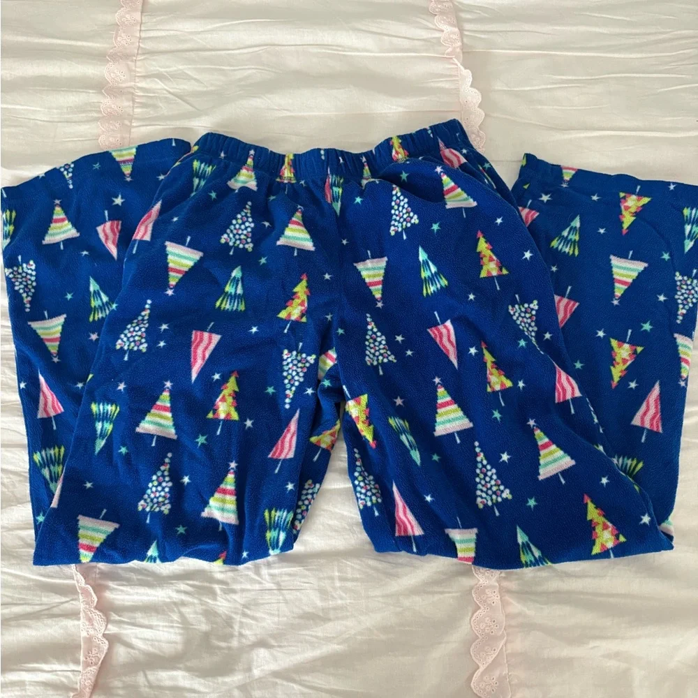 Festive Pajama Pants Set - Picture 3 of 4